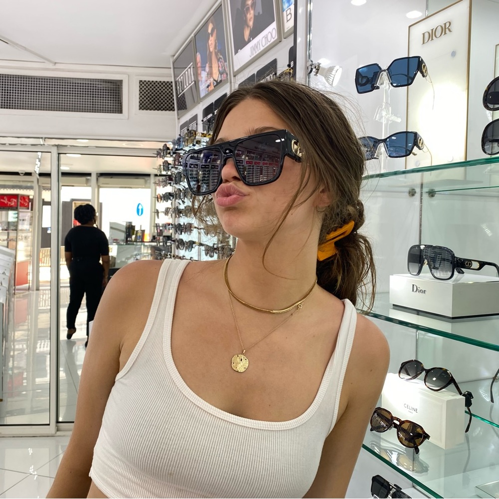 Meet your Posher, River